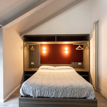 Fabric Hostel Портічі Екстер'єр фото