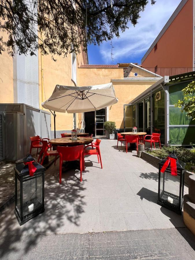 Fabric Hostel Портічі Екстер'єр фото