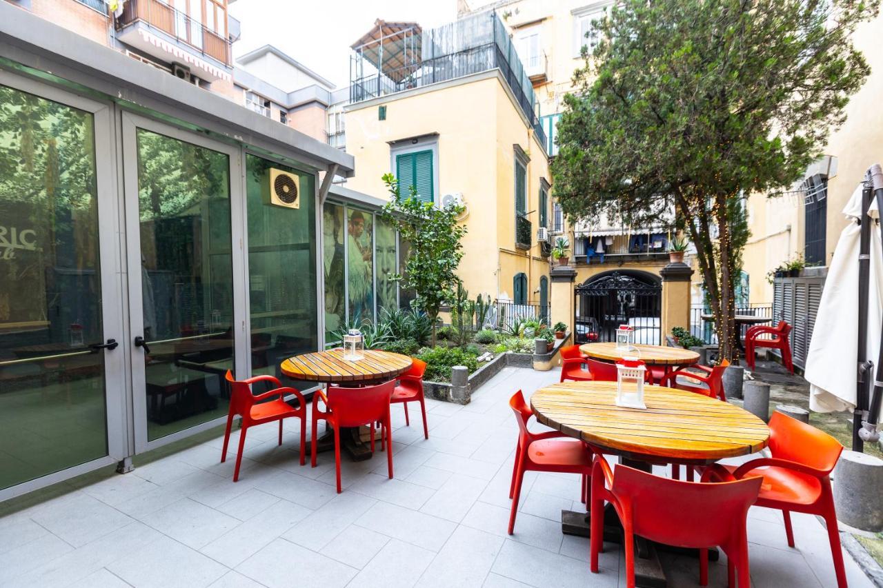 Fabric Hostel Портічі Екстер'єр фото