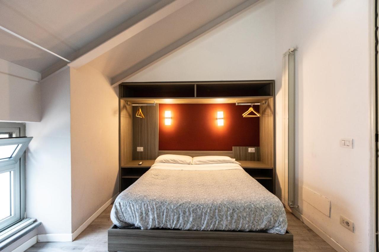 Fabric Hostel Портічі Екстер'єр фото